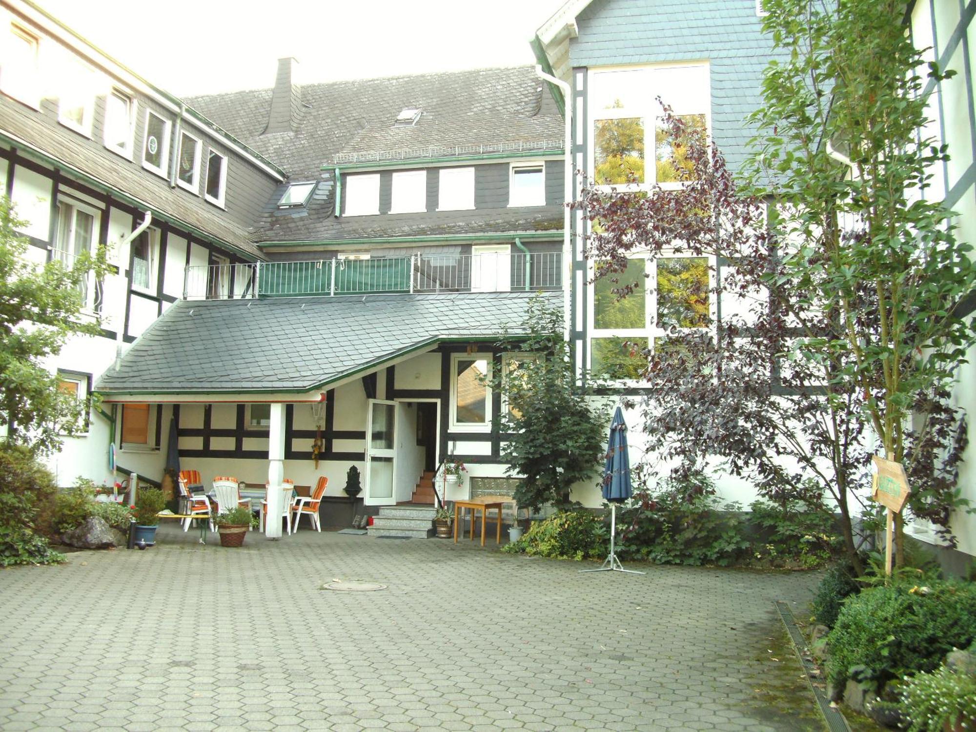 Pension Gastreich Lennestadt Exterior photo